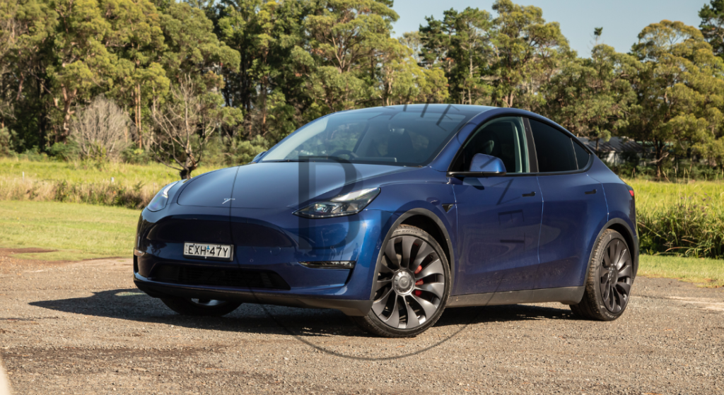 Tesla Model Y AWD Performance